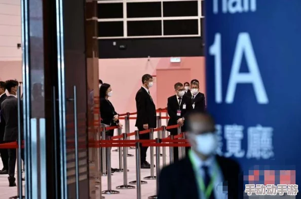 女弹药专家在《地下城与勇士》中应如何抉择最优弓弩装备？